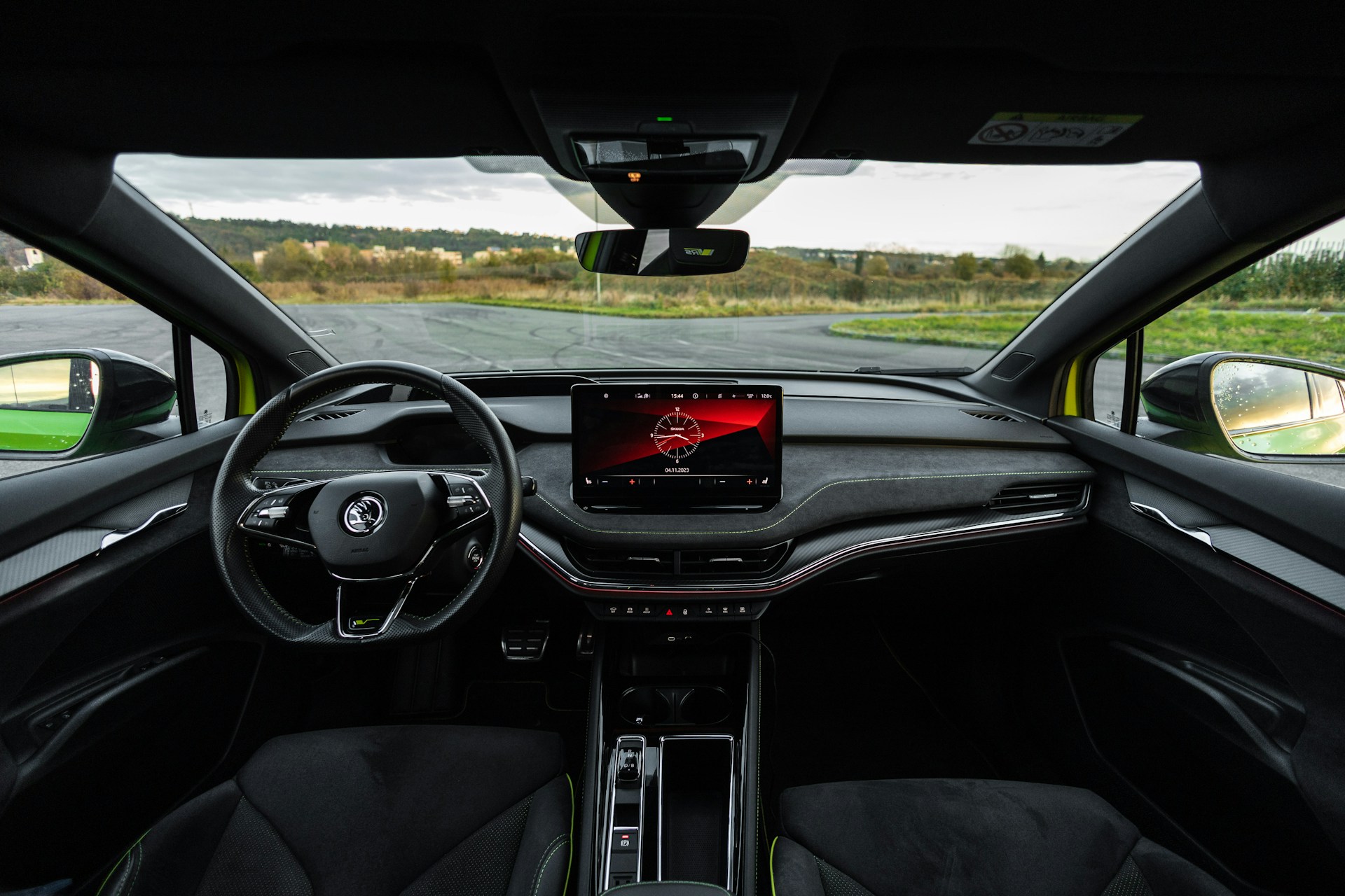 Afbeelding van een Skoda dashboard.