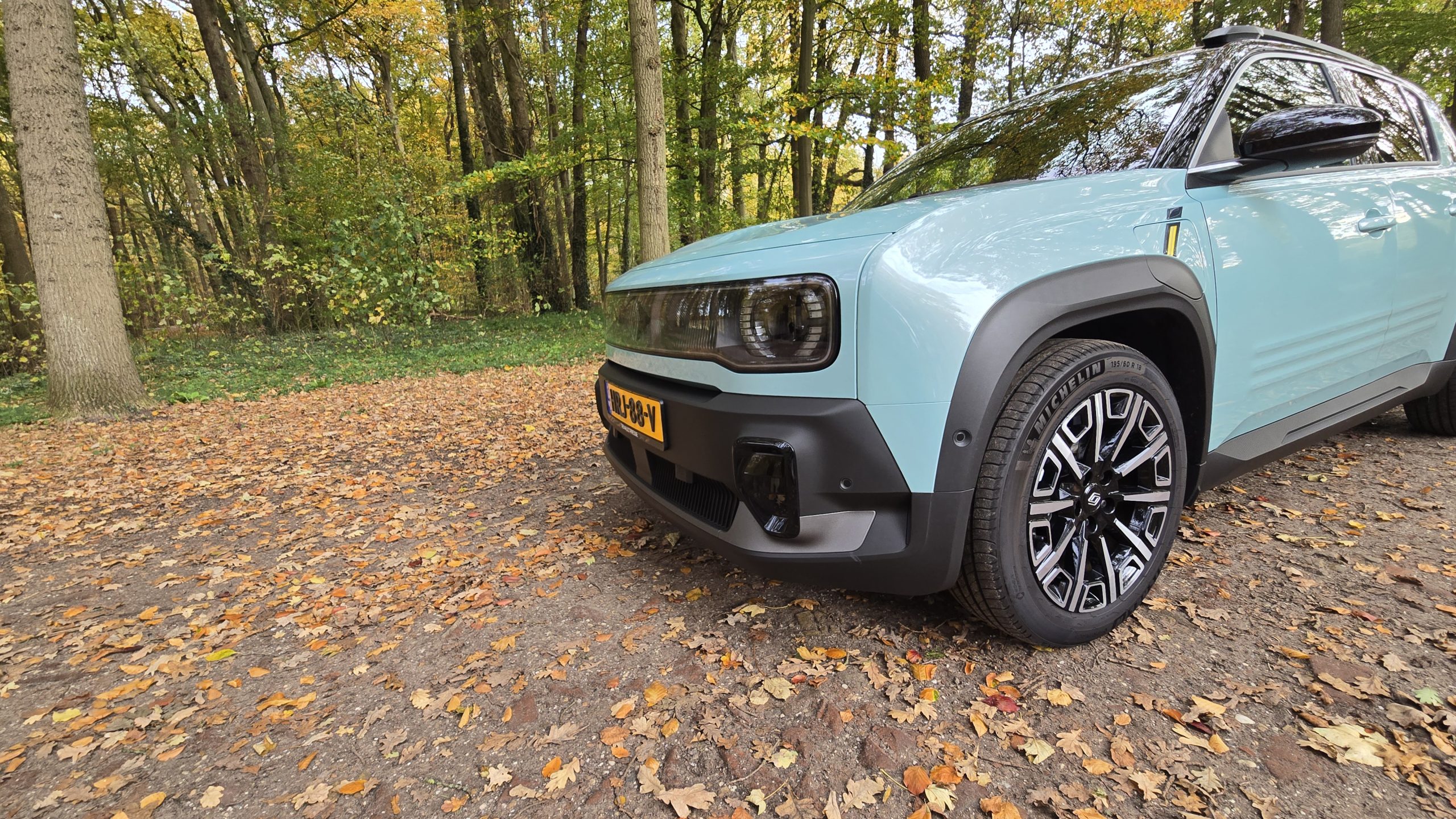 Afbeelding van een groene Renault 4EV.
