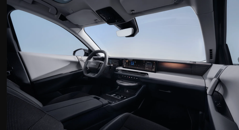 Modern Lancia‑interieur met breed digitaal dashboard, minimalistische cockpit en hoogwaardige materialen.”“Modern Lancia‑interieur met breed digitaal dashboard, minimalistische cockpit en hoogwaardige materialen.